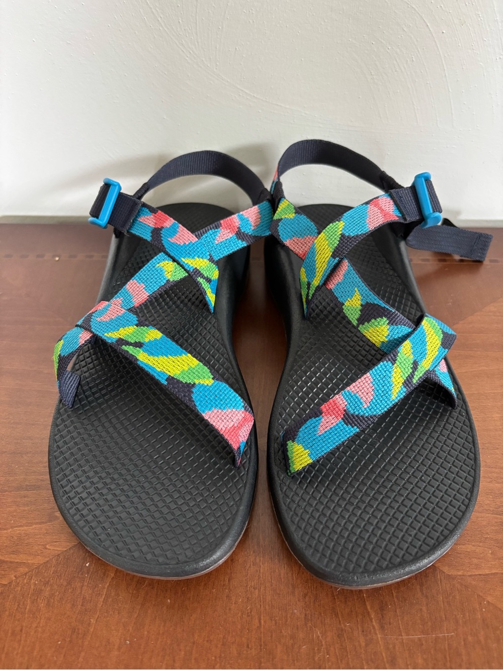 Women's Z/1 Adjustable Strap Classic Sandal Chroma Blue - Picture 2 of 6